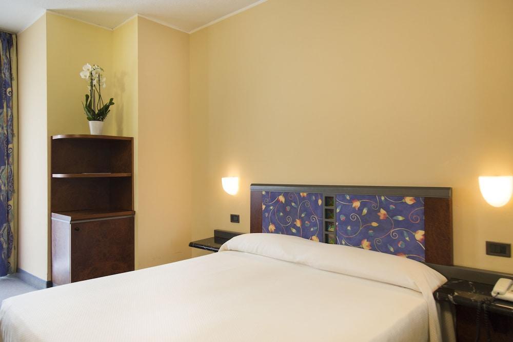 Hotel Royal Village Limone sul Garda Exteriér fotografie